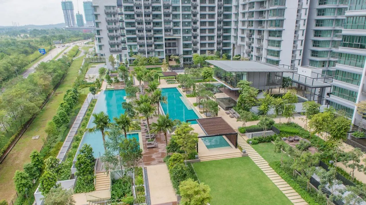 Hotel Iskandar Residences Suites By Iconic Bliss Johor Bahru